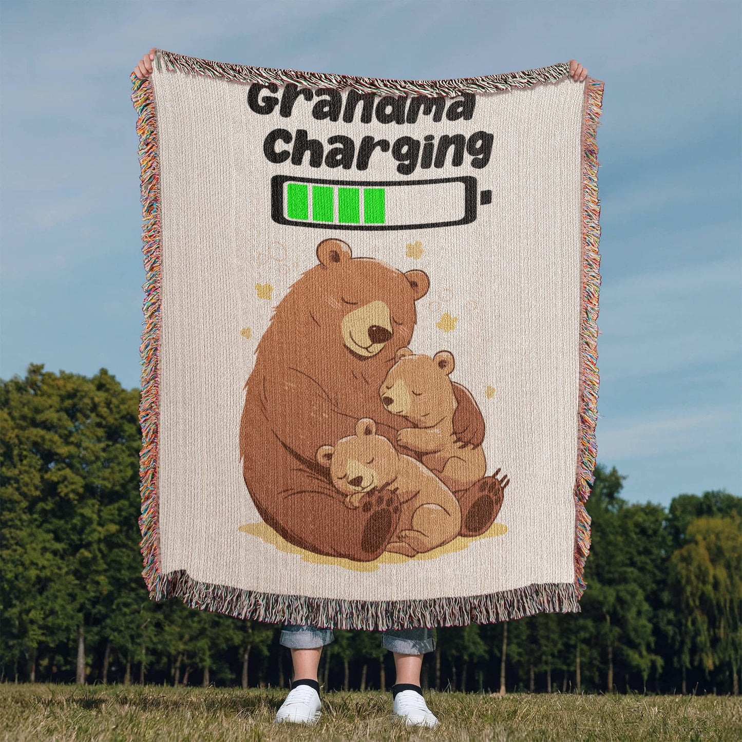 Grandma Charging Bear Blanket – Soft Fleece Throw for Grandmothers, Cozy Gift from Kids, Cute Grandma Bear and Cubs Design